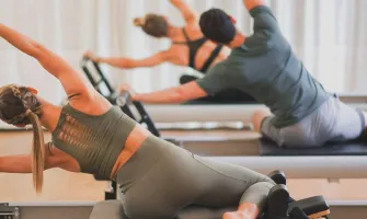 Пилатес тренировки и упражнения за начинаещи